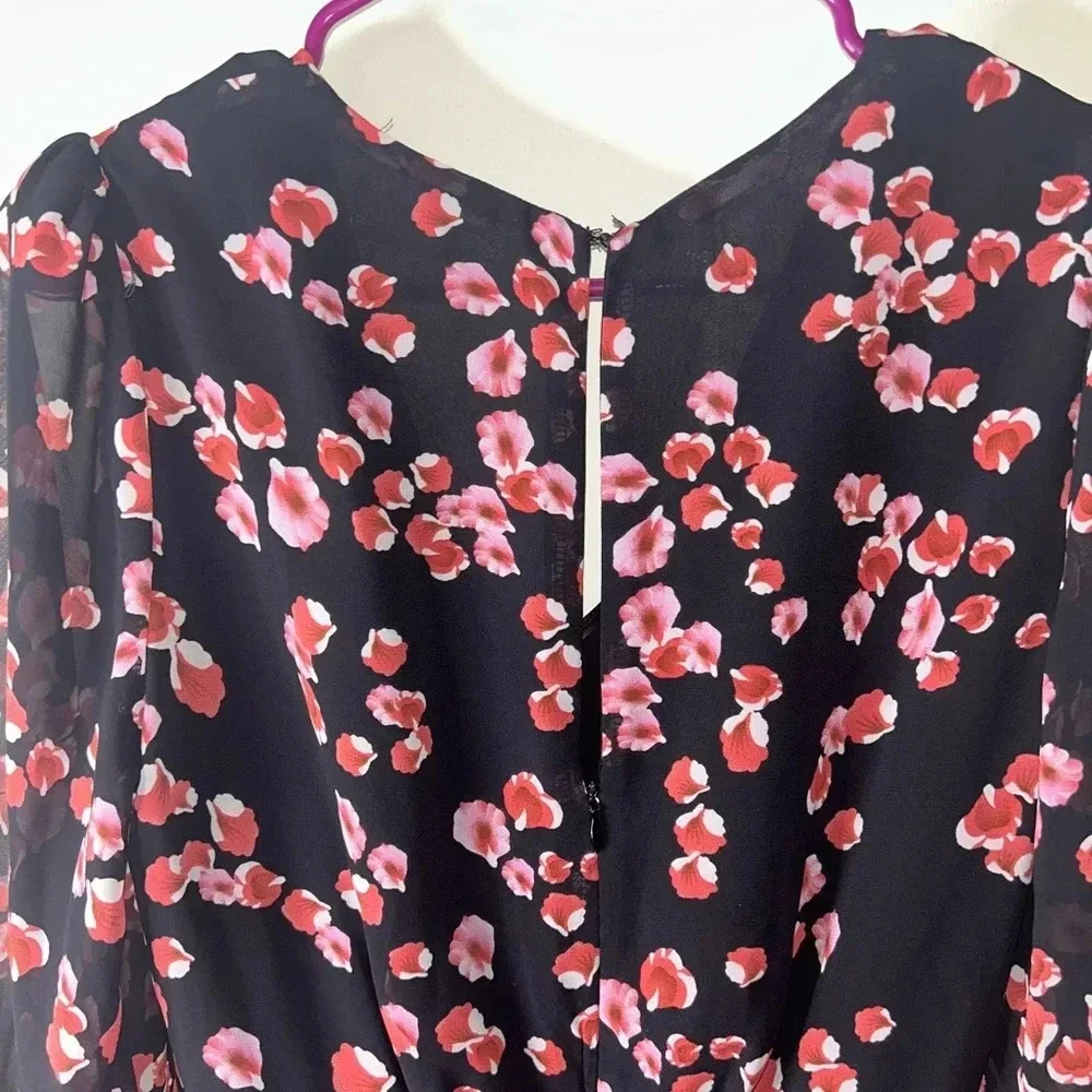Size small flowered cocktail dress - Picture 8 of 9